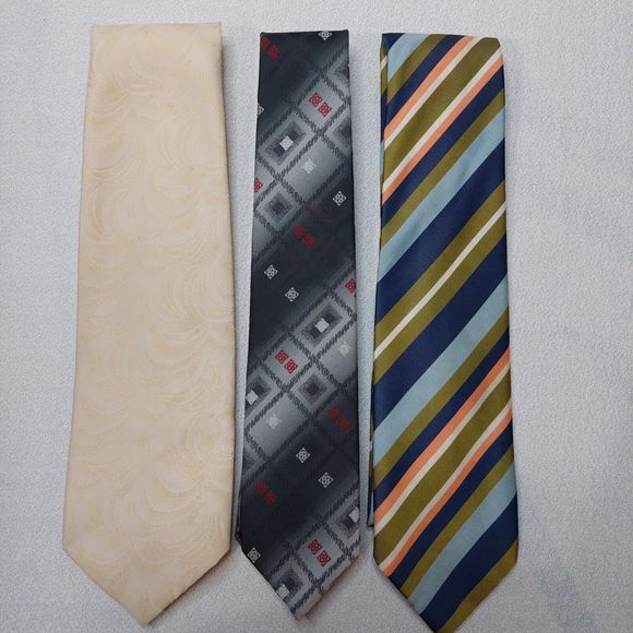 Men's Ties Lot of 6 Vintage Halston Puccini Wembley Regal Regalon Necktie Men - Picture 2 of 9